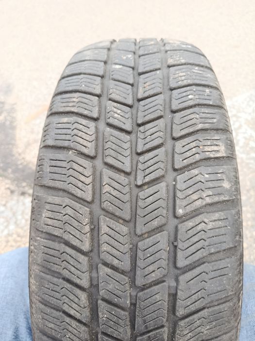 opony zimowe Barum 185 60 r15 piekny komplet