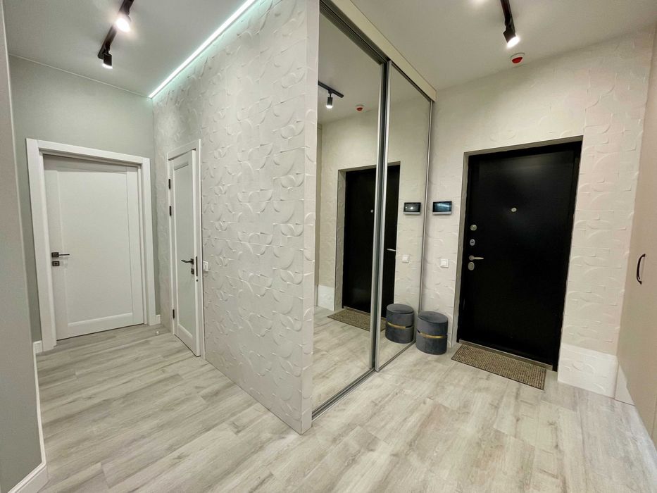 Без комісії Tetris Hall, Тетріс Хол, Федорова, басейн, 80м, 2 спальні