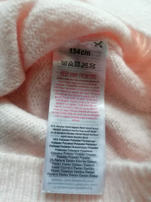 NOWY Sweter dziewczęcy z Biedronką Pepco rozmiar 134