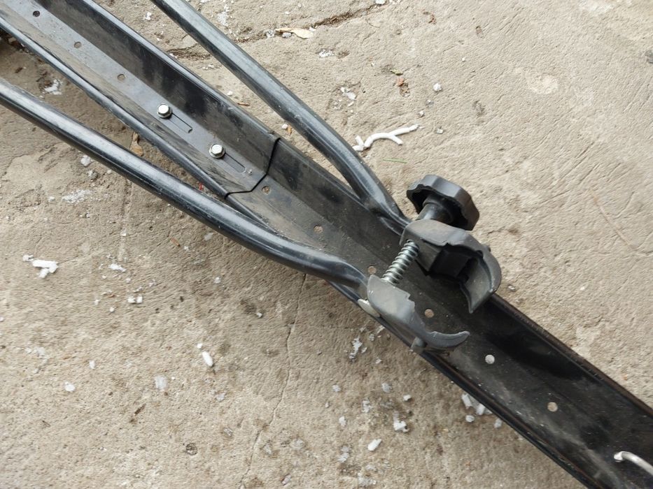 Samochodowy uchwyt na rower