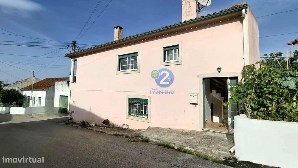 Moradia T2 mobilada
