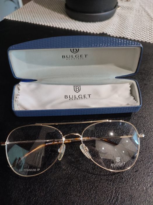 Продам оправу Bulget Titanium 1605