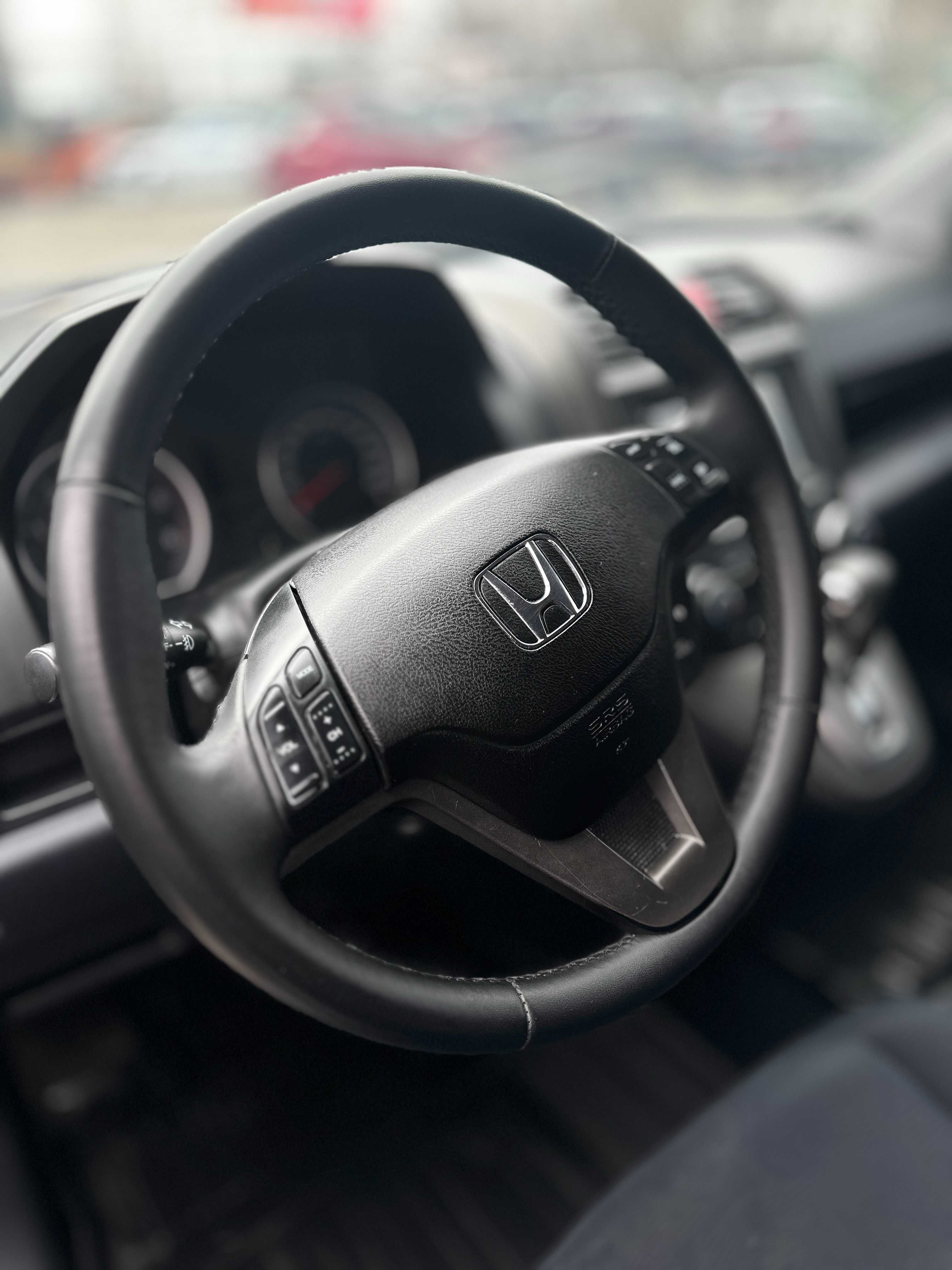 Honda CR-V 2010                  .