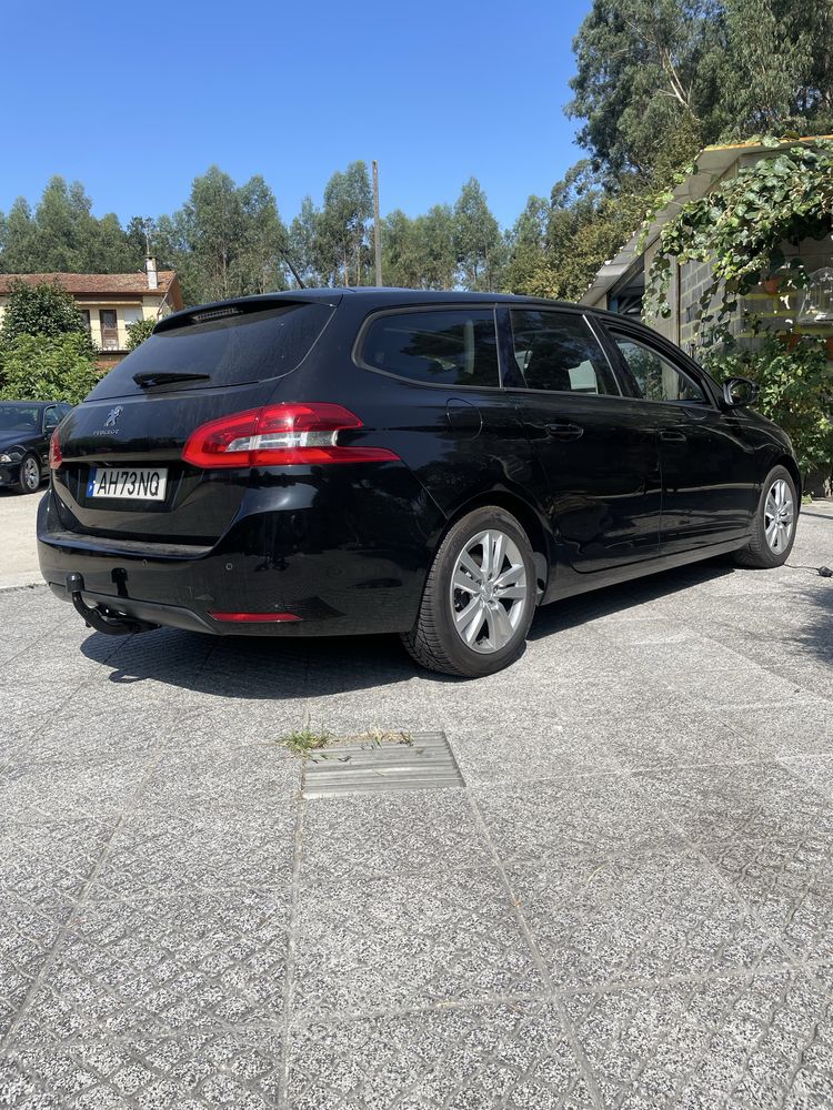 Peugeot 308 SW.