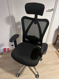 Cadeira de escritório ergonómica