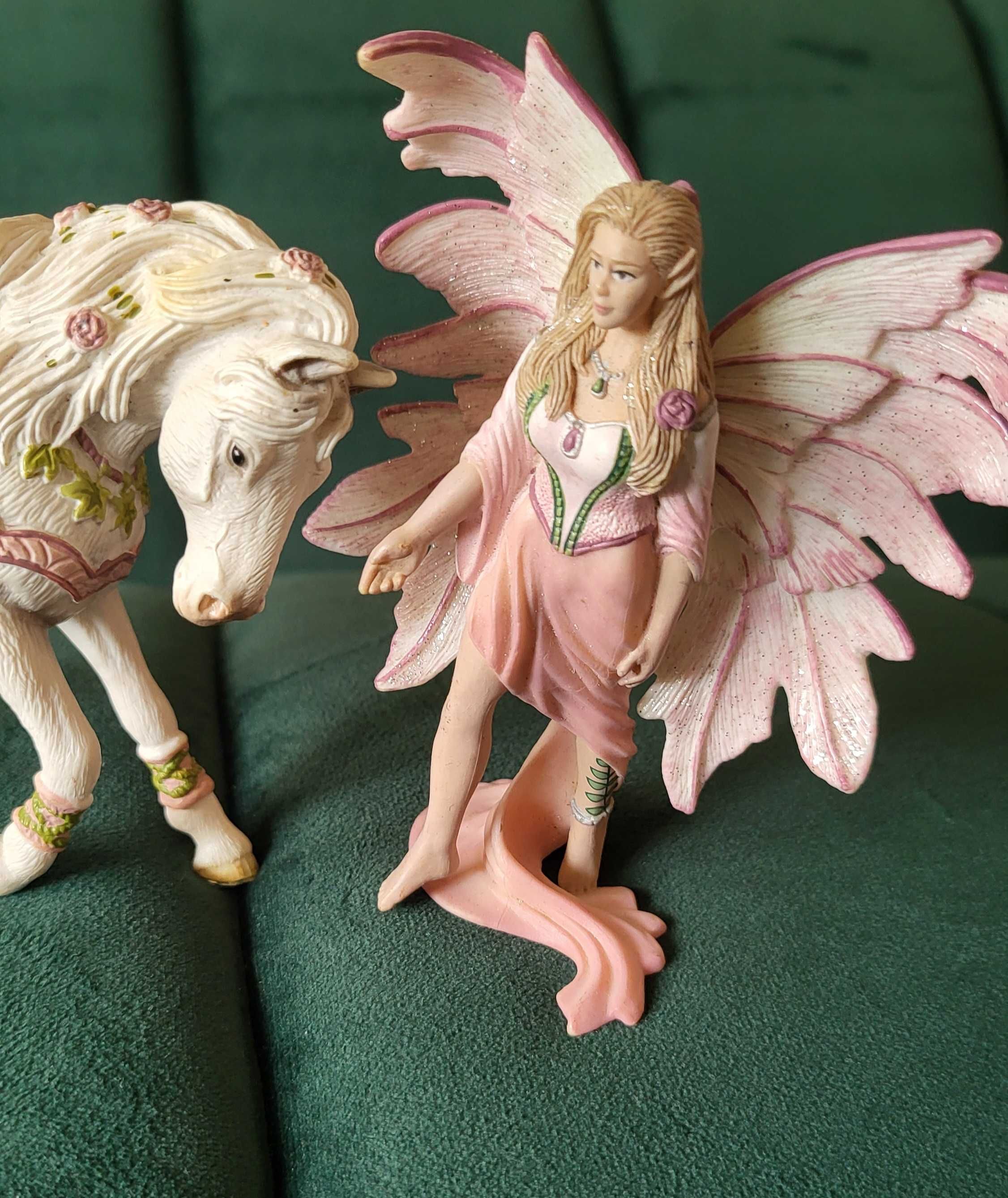 Schleich 70400-kon i 70426-Feya