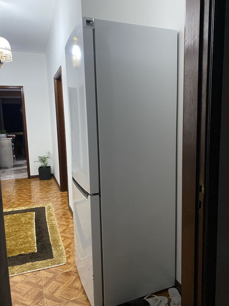 Frigorifico funcionavel usado