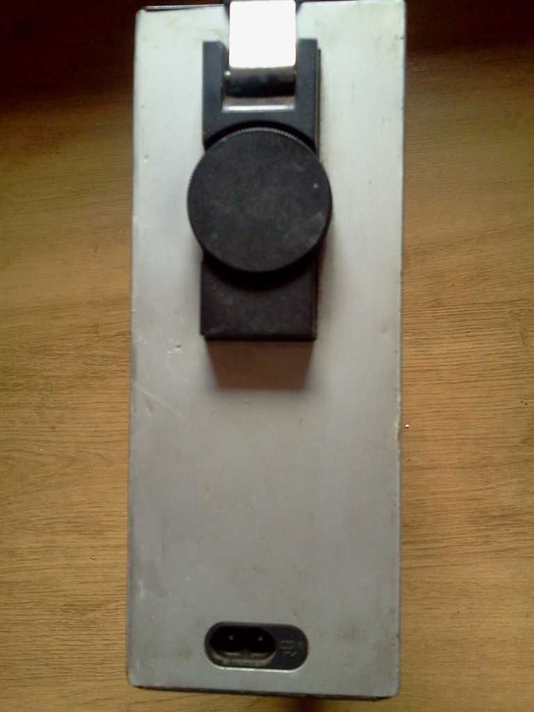 Radiomagnetofon Loewe TC 402.