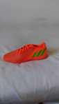 Chuteira adidas predator