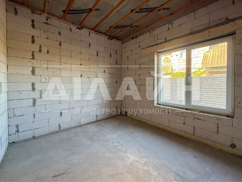 Новий казковий будиночок в гарному районі