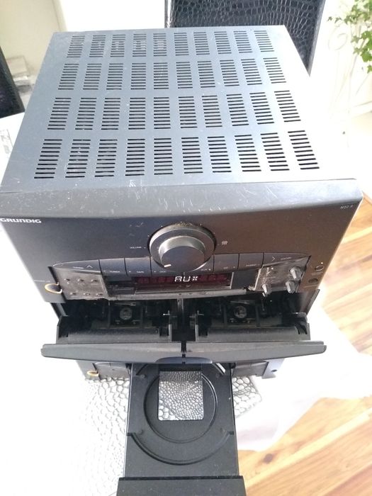 Wieża Grundig bez kolumn.