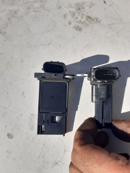 Расходомер воздуха Toyota  Lexus витратомір повітря