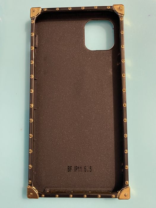 Чехол на iPhone 11 Pro Max