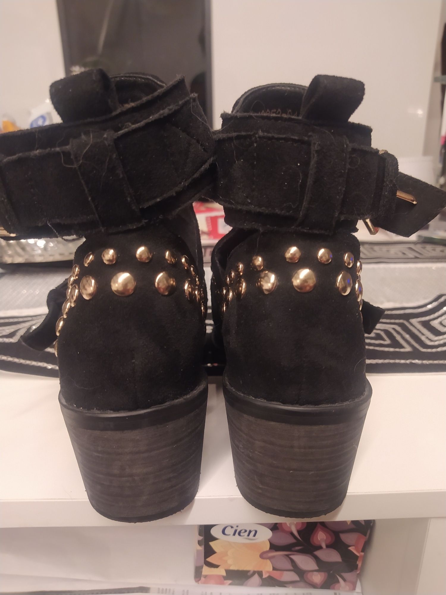 Botki buty 38 deezee