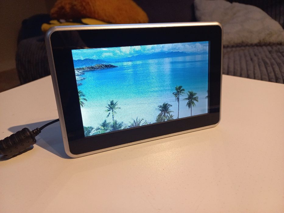 Ramka elektroniczna 6"