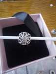 Pandora charms azurowa róża
