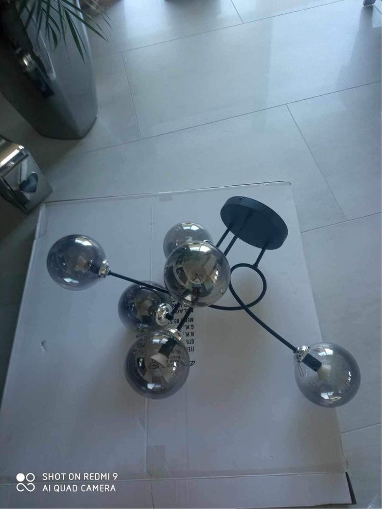 Sprzedam lampe klosze przyciemniane