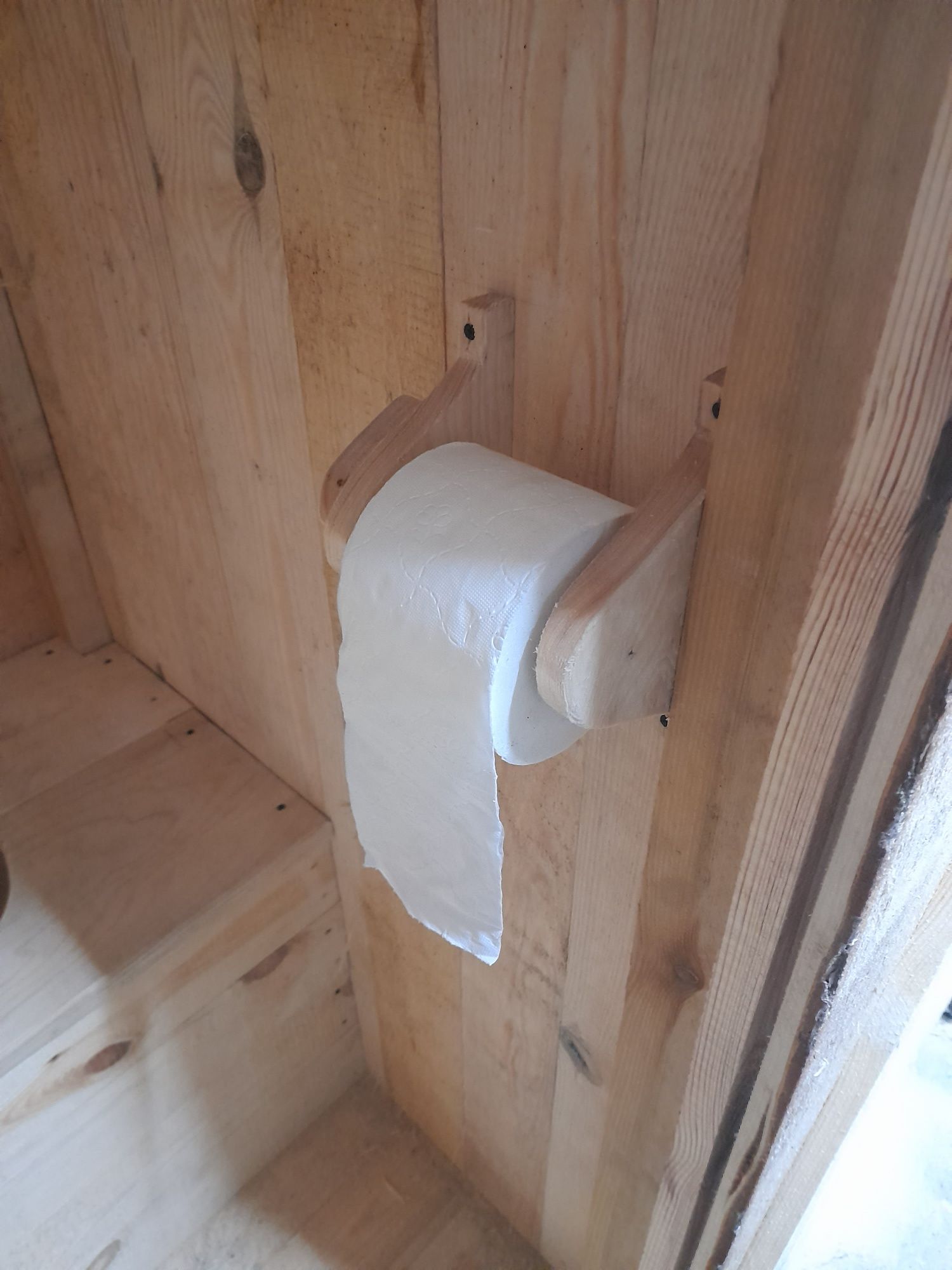 Toaleta drewniana , wc , wychodek , kibel