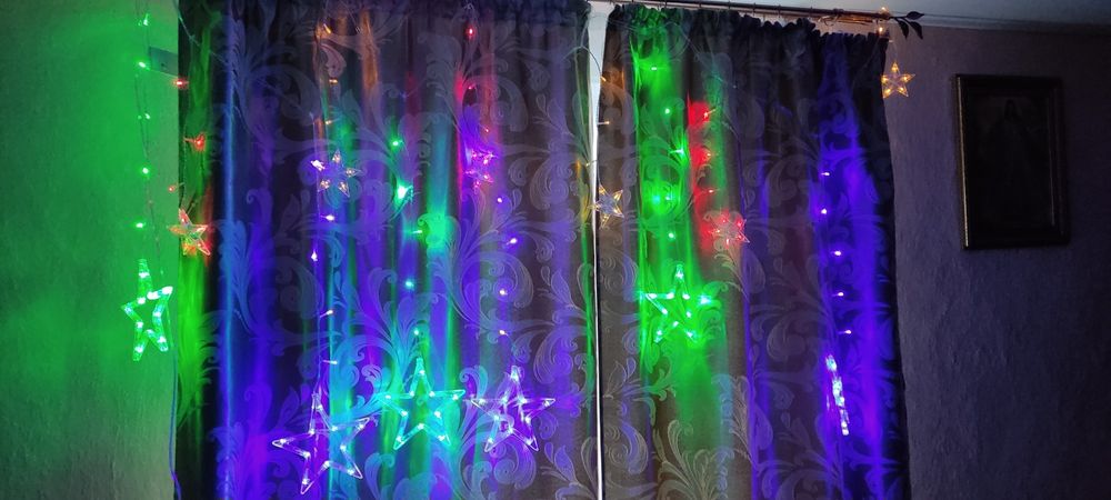 Новорічна герлянда завіса.