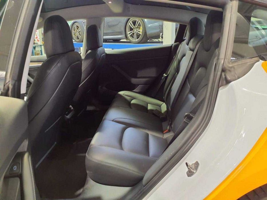Tesla Model 3 Standard Range Plus 2021, Колеса (зима / літо) + зарядка