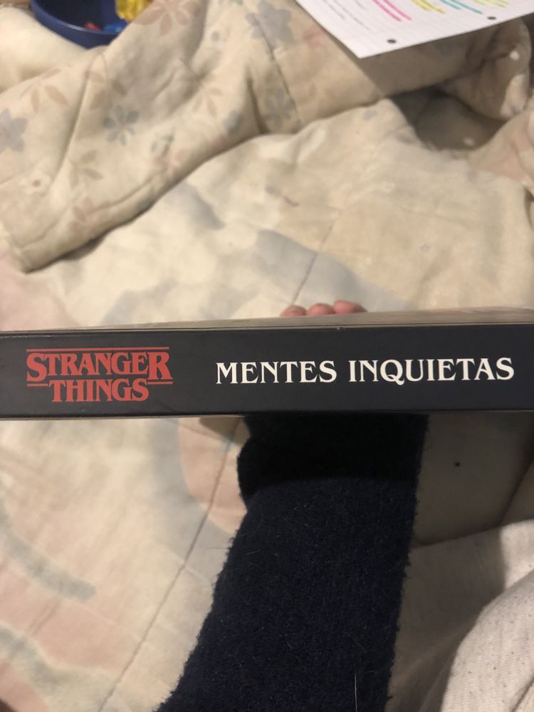 Stranger things livro