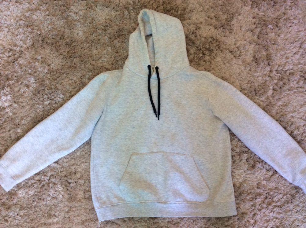 Camisola capuz - Hoodie Sweats - semi novo M Bershka para rapaz ou hom