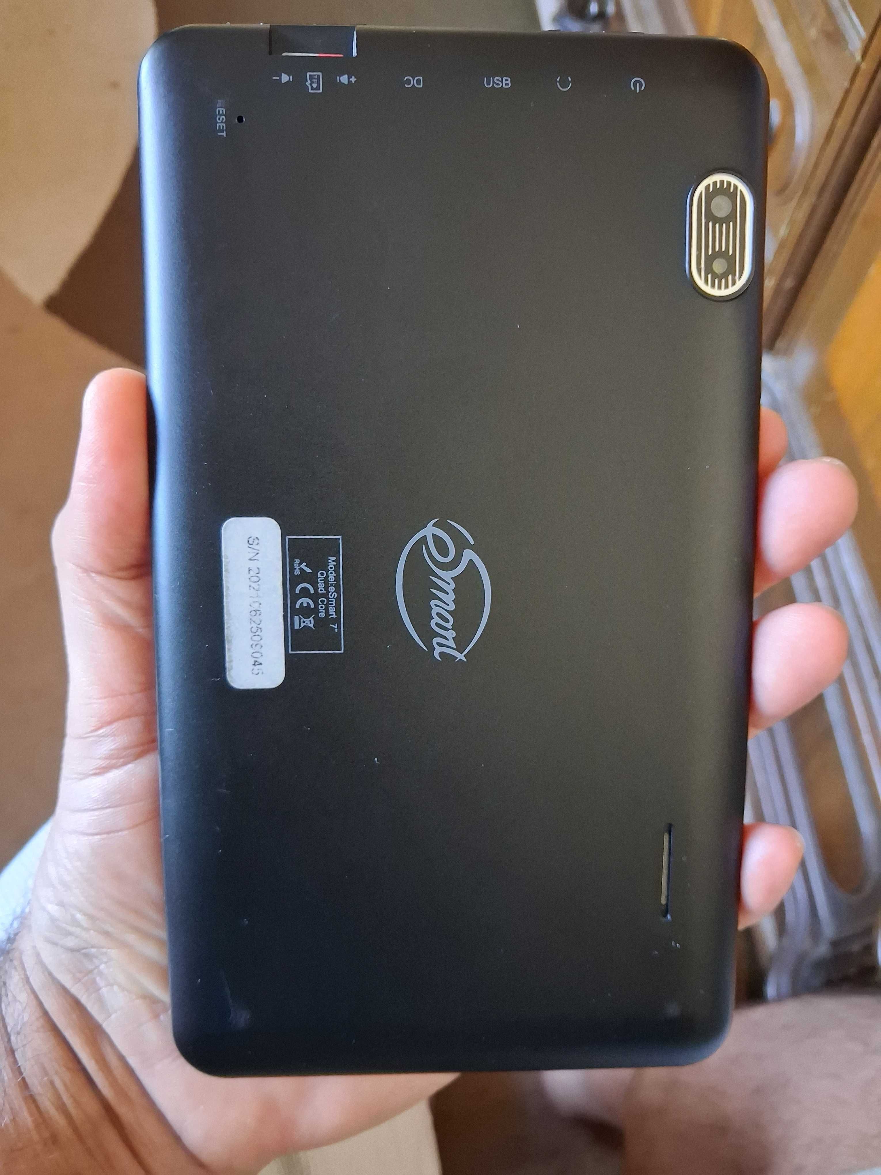 Vendo tablet  de 7 polgadas