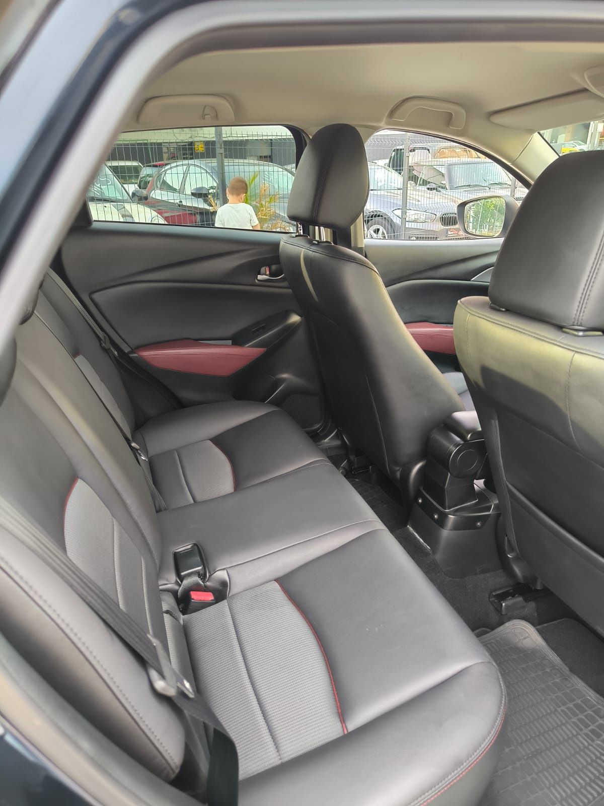 Mazda CX3 ano 2018
Automóvel em estado de novo, único