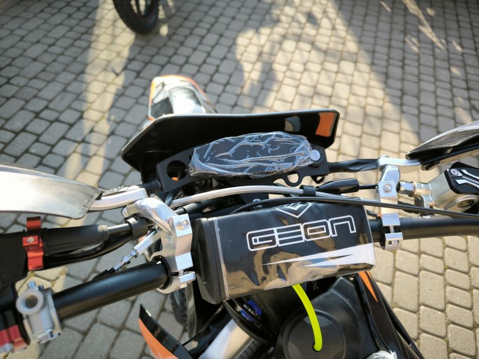 Мотоцикл Geon Dakar GNC 300