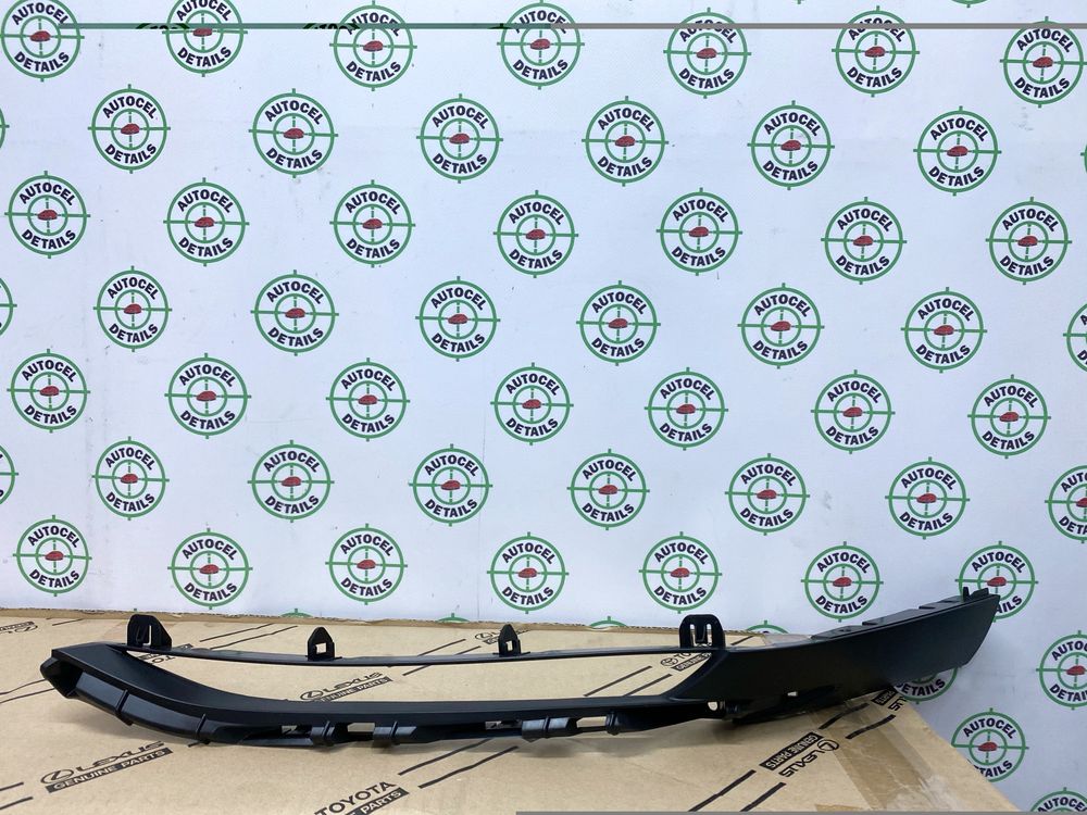 Накладка (юбка) переднего бампера Lexus RX 350 2020
