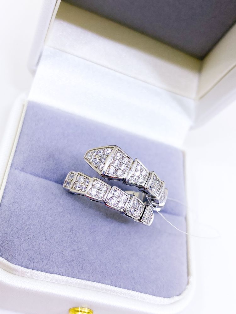 Кольцо каблучка кільце срібло срібне нове змія каміння cartier bulgari