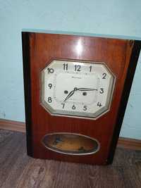 Годинник Янтарь СССР з боєм. Ретро годинник. Дерев'яний годинник