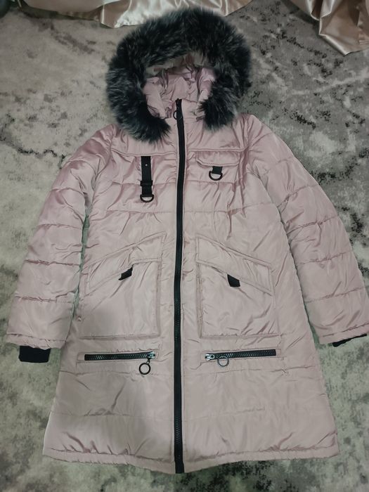 Пуховик на дівчинку 158 зріст