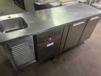 Balcão de refrigeração em inox 2 portas com Pio