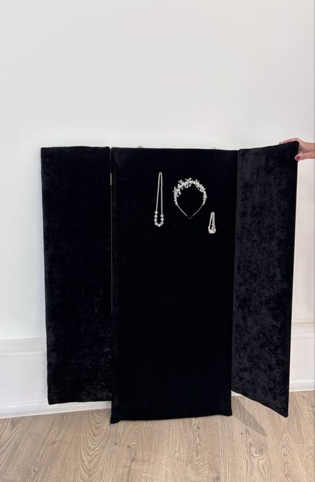 Стенд - підставка для прикрас