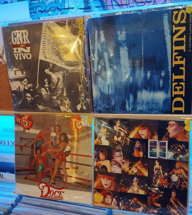 Cure Bauhaus Love & Rockets Queen  Gnr Delfins Doce Elvis K.Bush Elis
