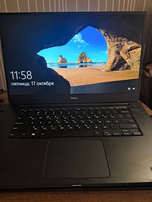 Dell Precision 5530 i9 / 32 ГБ / 1 ТБ SSD / Quadro P2000 4 ГБ