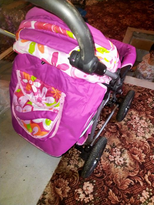 Wózek dziecięcy używany