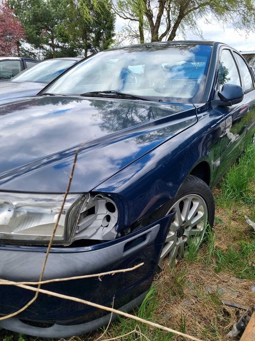 Części karoseryjne  - samochód osobowy VOLVO S80 - ciemnoniebieski