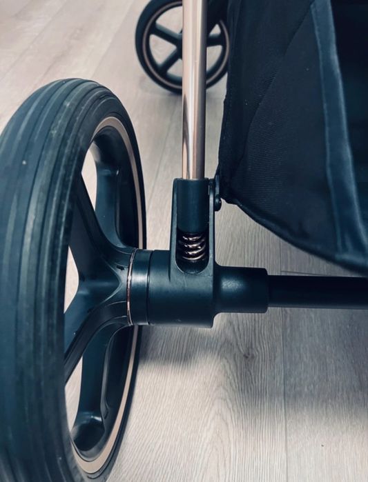 Wózek Cybex Priam 4.0 deep black rose gold