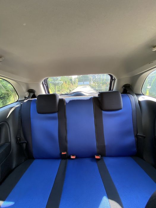 Продаю Ford Fiesta 1.3 2005