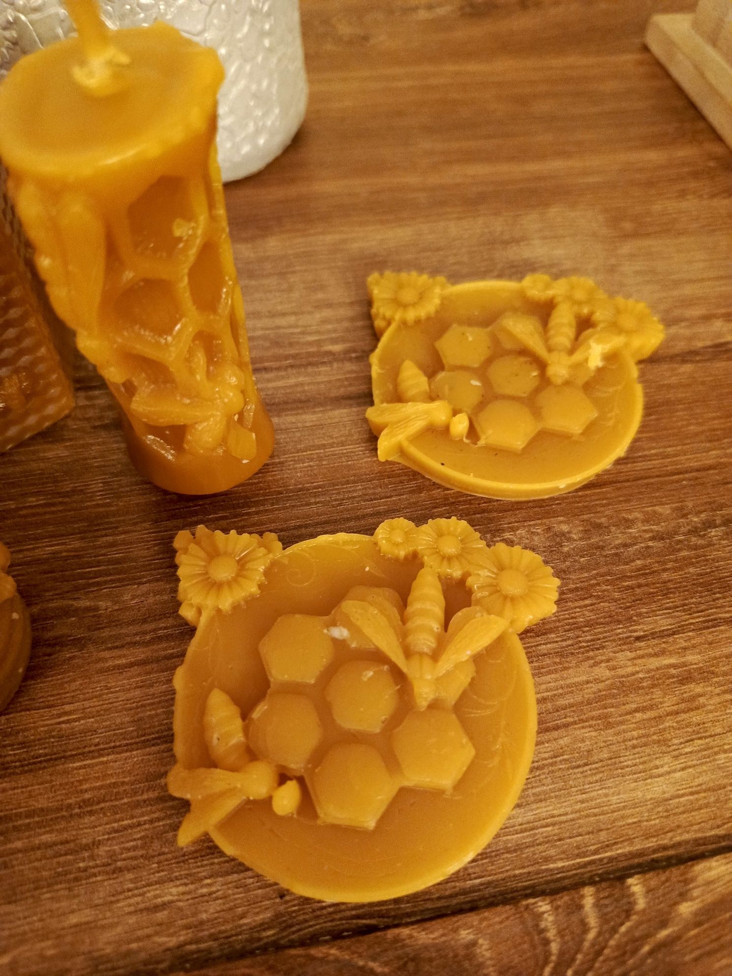 Naturalny wosk pszczeli 1 kg