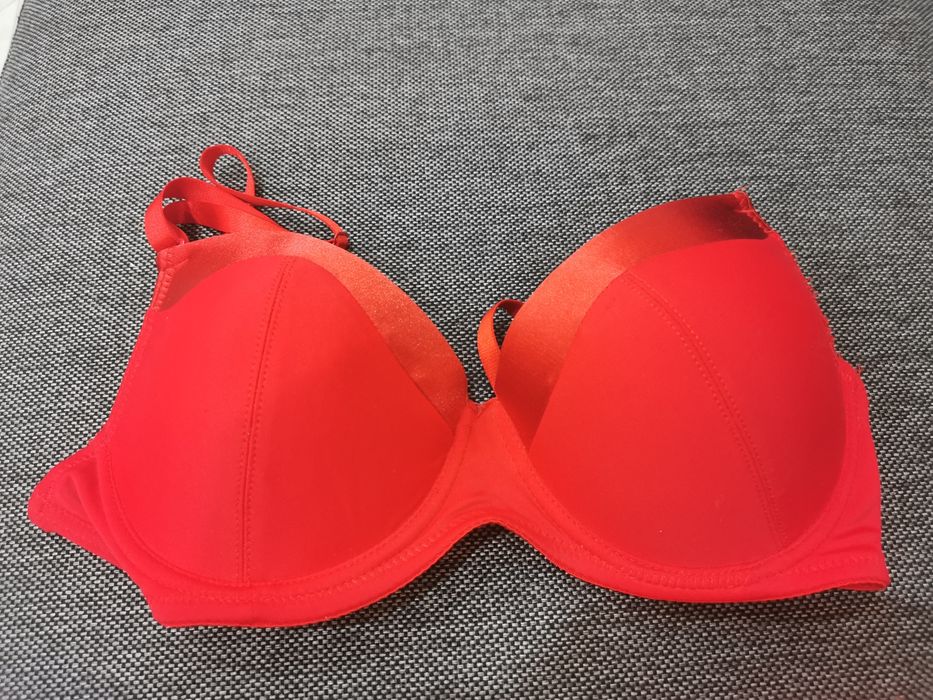 2 biustonosze 80 C stan idealny