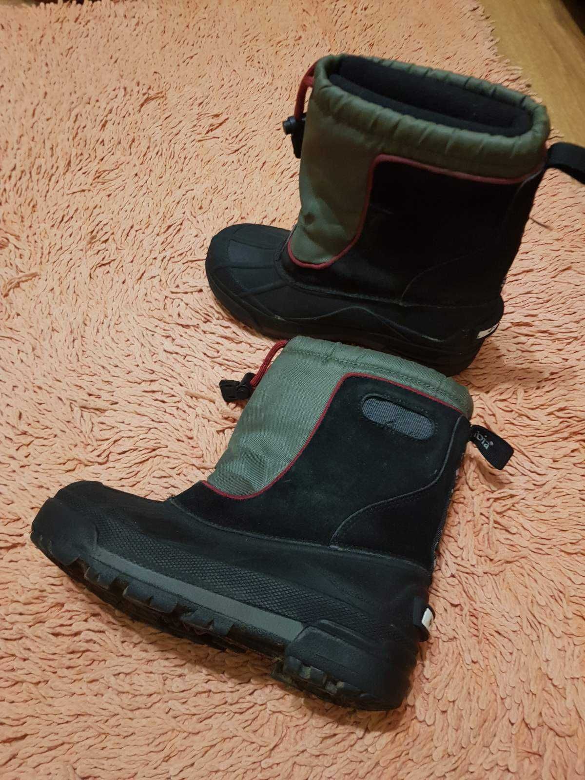 чоботи зимові snow boots Columbia 31 33
