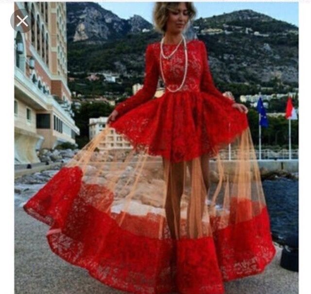 Платье нарядное выпускное вечернее кружево и сетка красное эффектноe