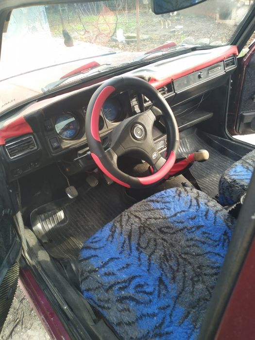 Продаю Жигули Ваз 2105 20000 торг