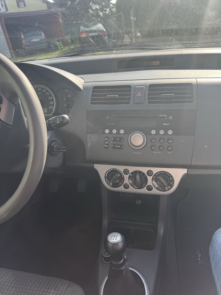 Suzuki Swift 1.5