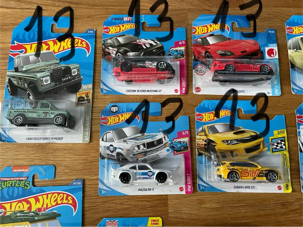 Hot Wheels Ford Honda BMW Mazda Subaru, nowy