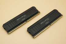 Pamięć DDR4 Crucial 16GB 4400Mhz CL19 Ballistix Max Black (2x8GB)