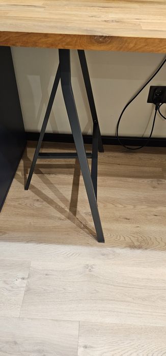 Ikea biurko podstawa do blatu biurka czarne nogi stołu